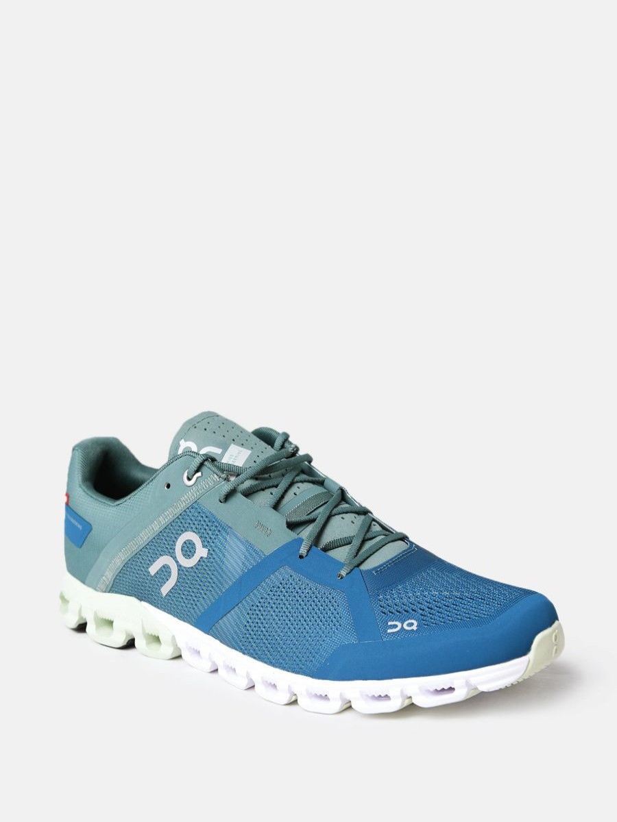 Athletic * | On Men'S Cloudflow Iii Running Shoe